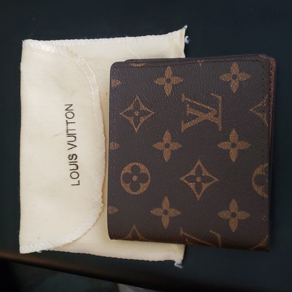 Louis-vuitton wallet - Picture 4 of 4